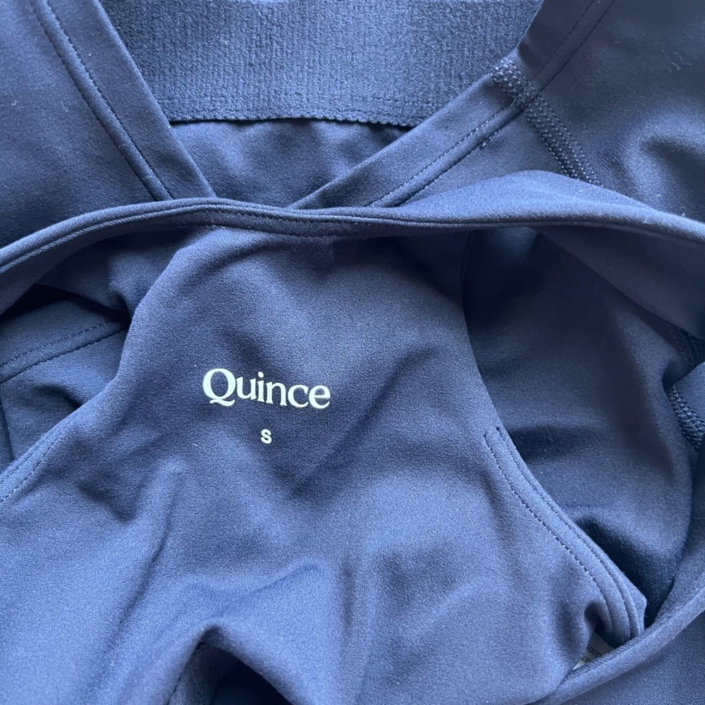 Quince Ultra-Form High Neck Crop Bra Navy Blue Women Size Small Athletic Top NWT - Picture 9 of 10